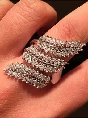 Silver Leaf Cluster CZ Ring - Elegant Women’s Statement Jewelry